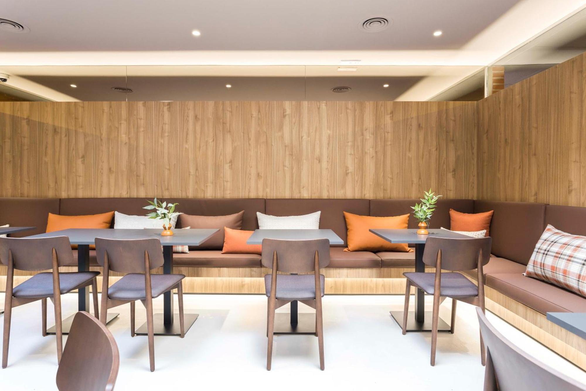 Hotel Terrassa Confort Ngoại thất bức ảnh