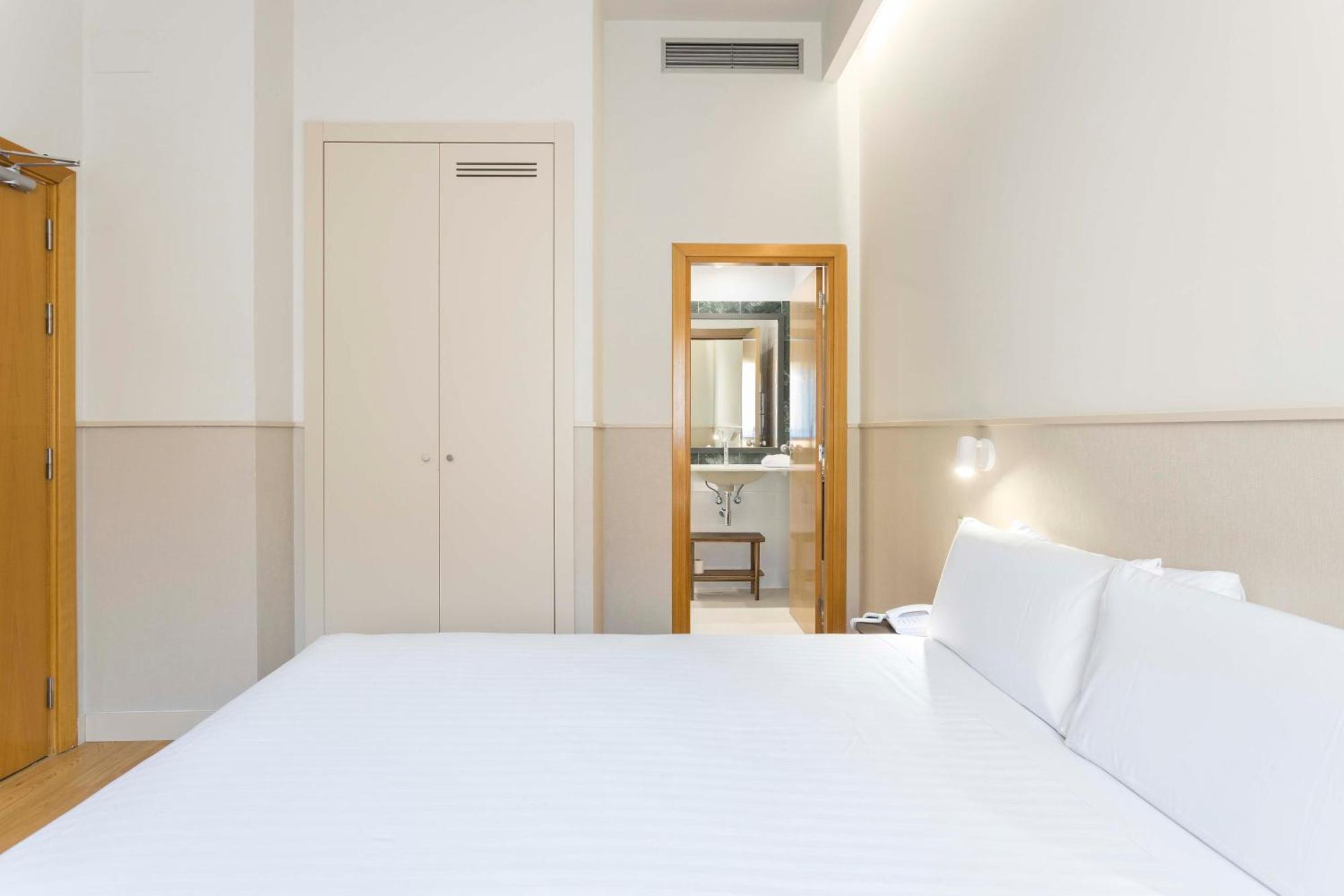 Hotel Terrassa Confort Ngoại thất bức ảnh