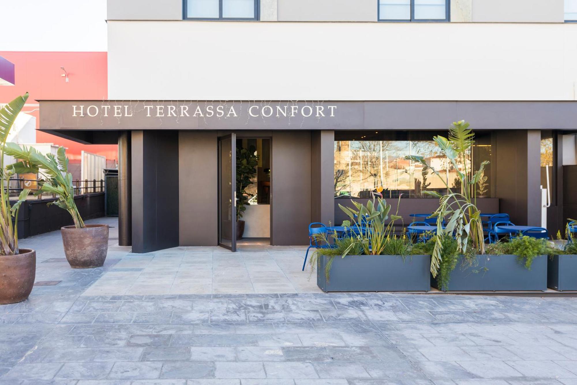 Hotel Terrassa Confort Ngoại thất bức ảnh