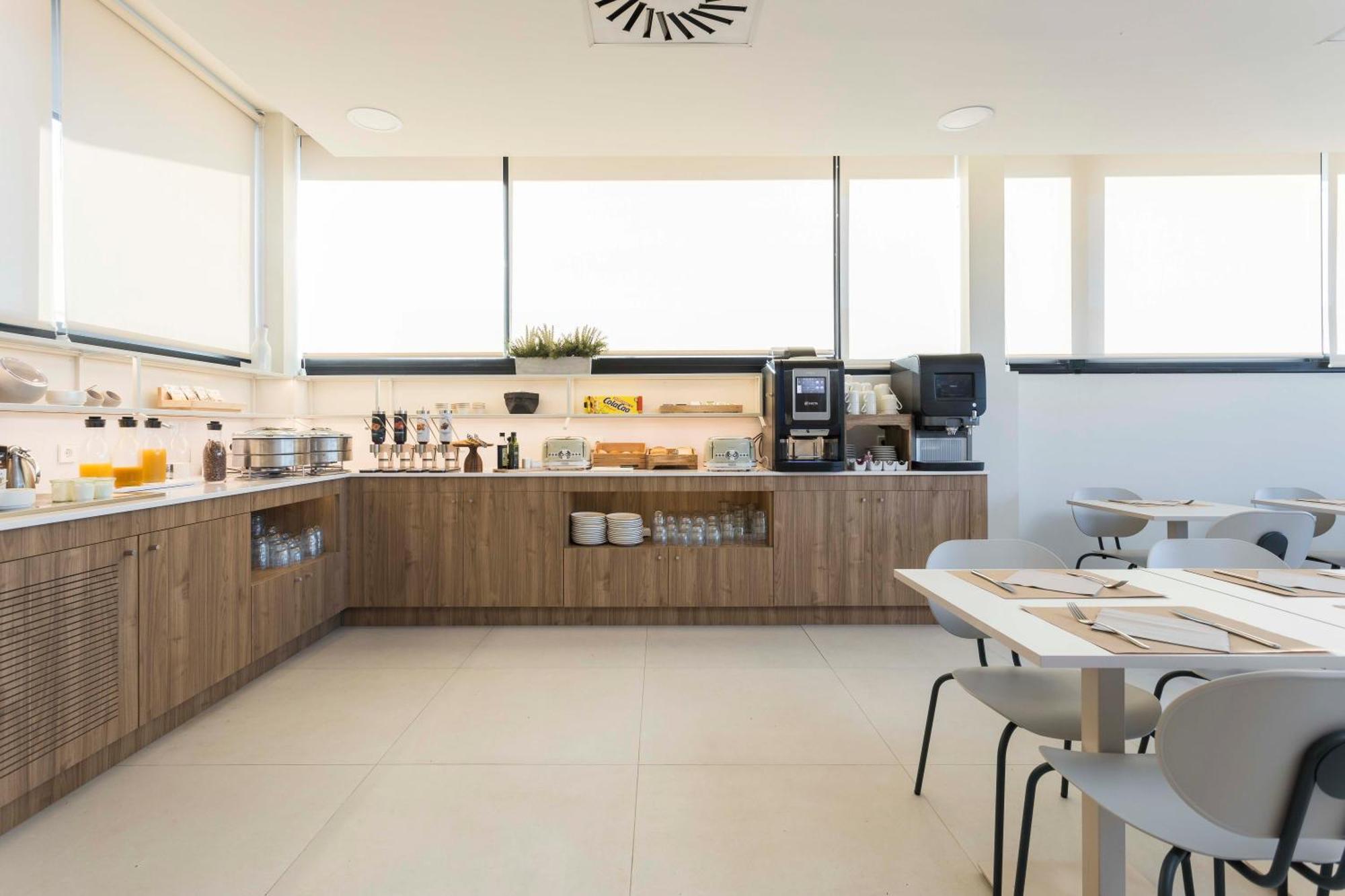 Hotel Terrassa Confort Ngoại thất bức ảnh