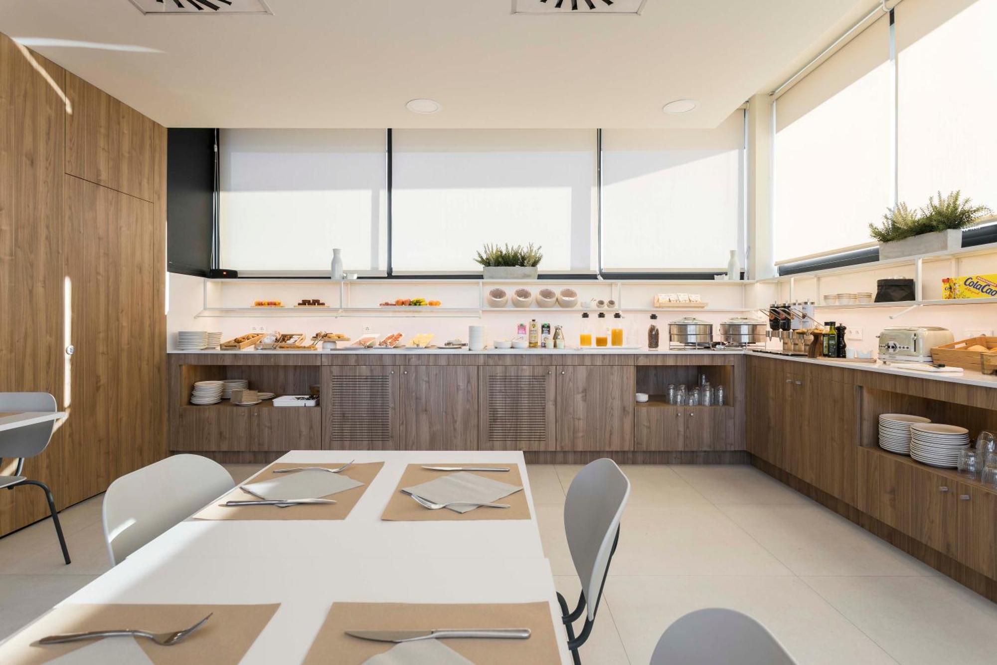 Hotel Terrassa Confort Ngoại thất bức ảnh