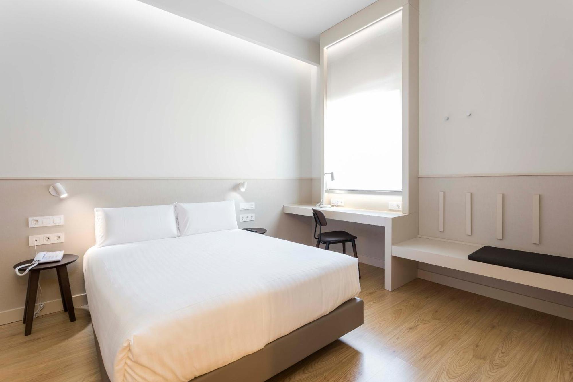 Hotel Terrassa Confort Ngoại thất bức ảnh