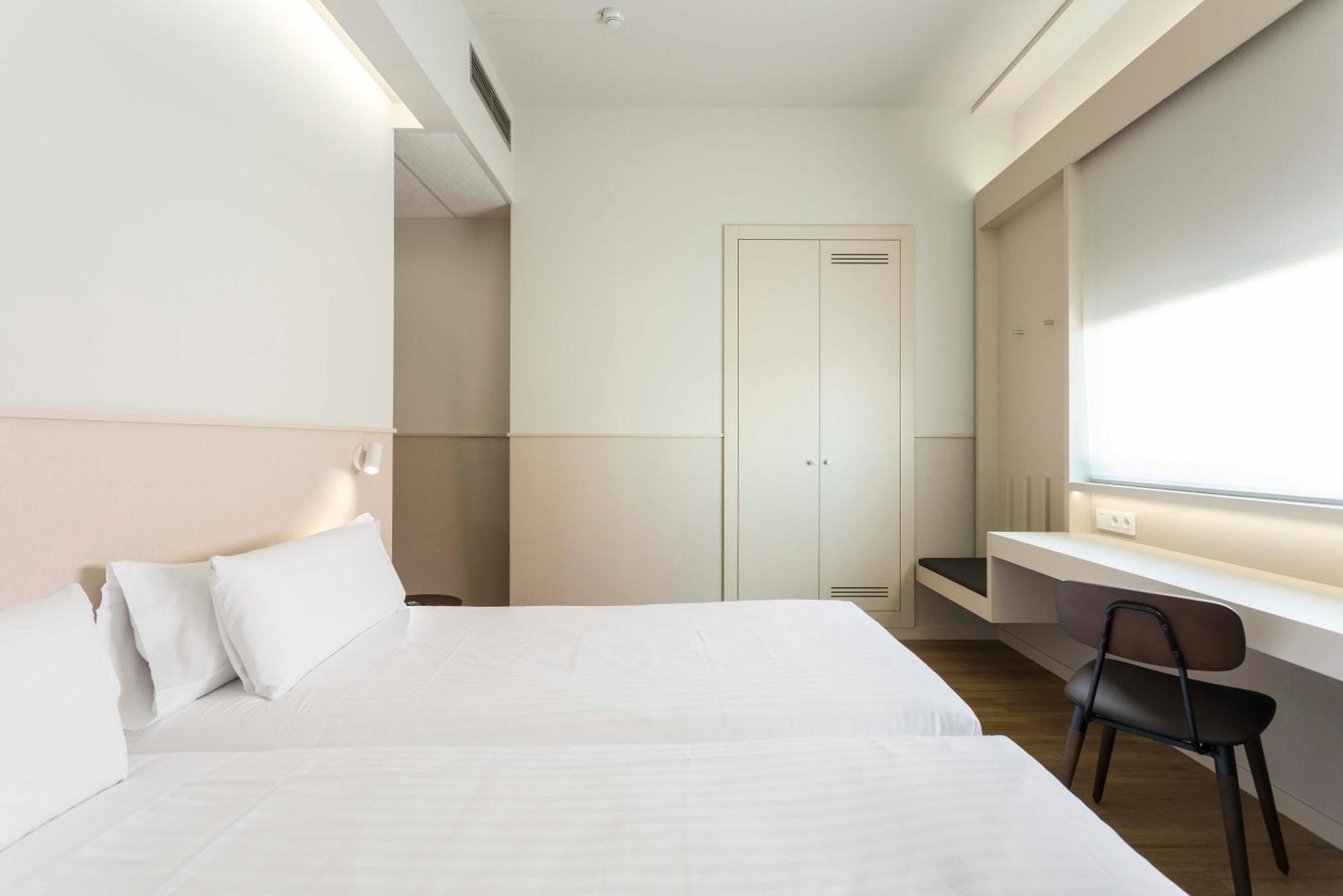 Hotel Terrassa Confort Ngoại thất bức ảnh