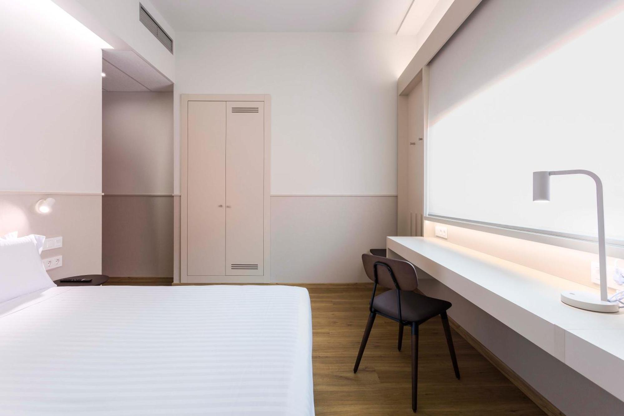 Hotel Terrassa Confort Ngoại thất bức ảnh